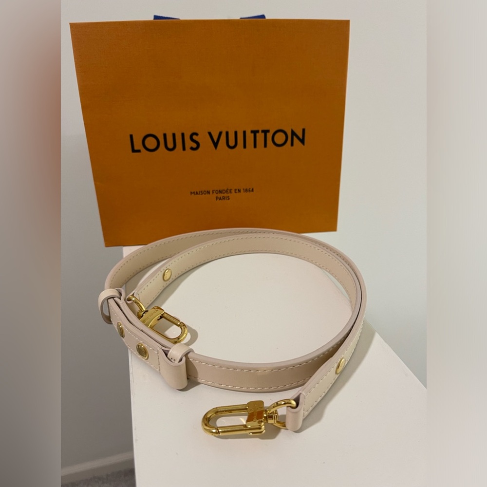 Louis Vuitton Adjustable Leather Strap